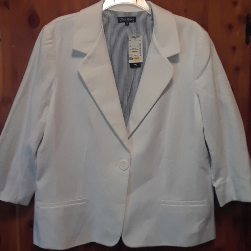 Glen River White and Blue Pinstripe Jacket